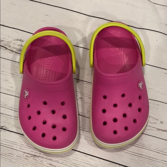 crocs girls size 2